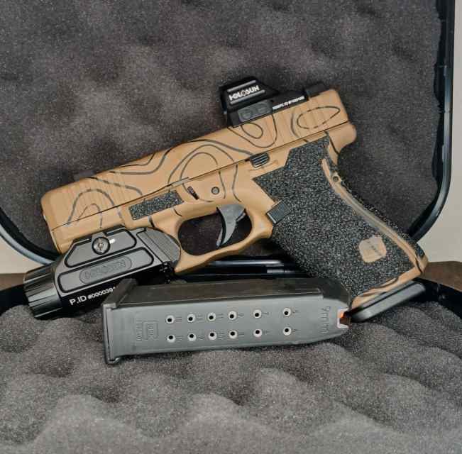 Lunar Weapon Works Customized Glock 19 Gen 5 