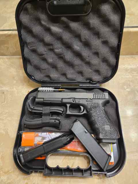 Gen 4 Glock 34 MOS like new .