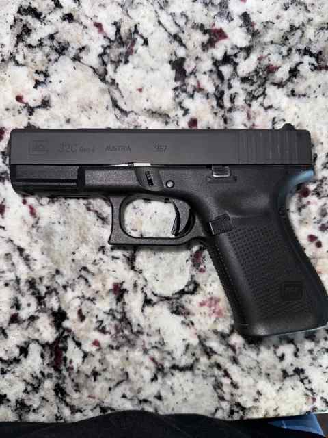 RARE GLOCK 32C TRADE FOR PC AND SETUP