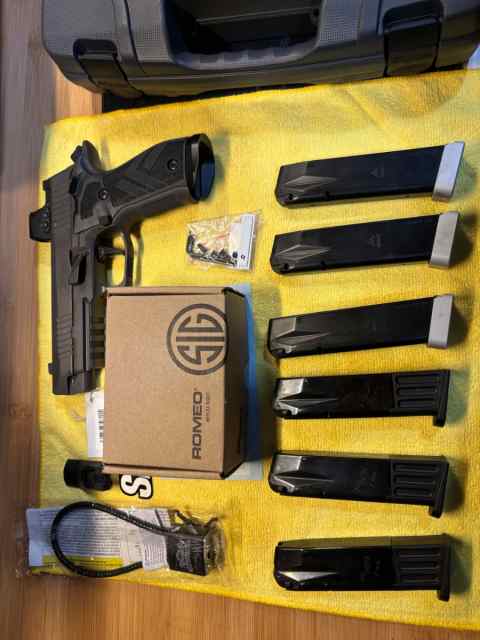 Sig P226 X5 Legion + RomeoX PRO enclosed red dot  
