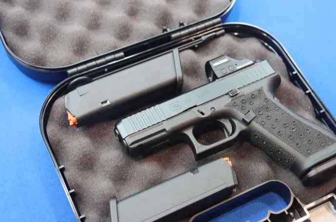 Glock Model G45 MOS Pistol 9MM 4&quot; 17RD HOLOSUN