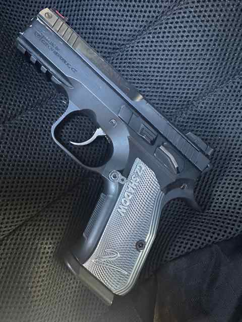 Cz Shadow 2 compact 