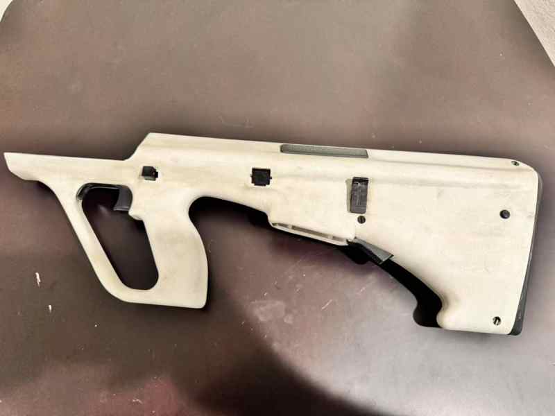 AUG white Stock and Bolt FCU