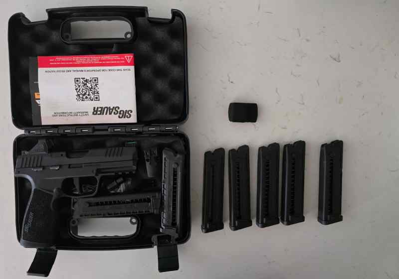 Sig Sauer P322 with Optic