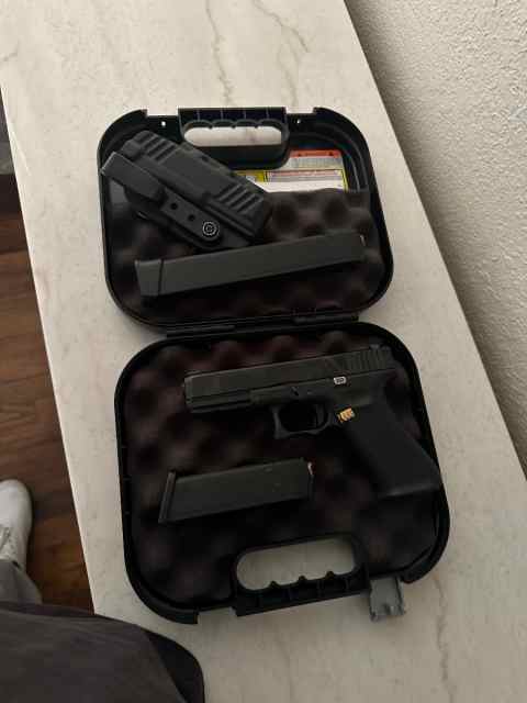 Glock 17 gen 5 Australia 