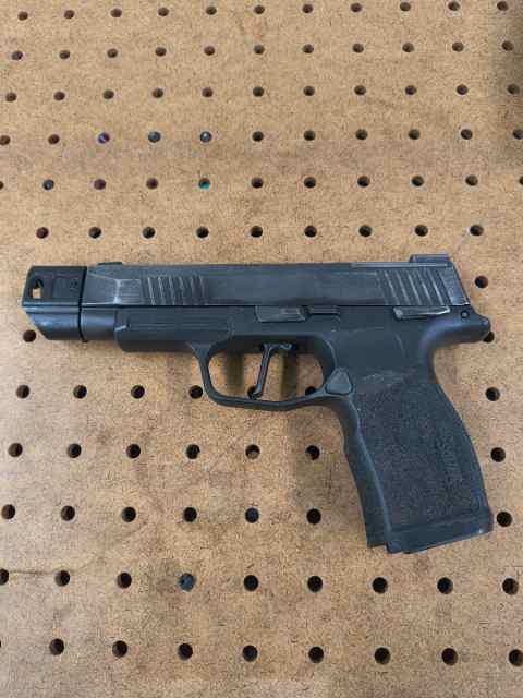 sig left side box.jpg