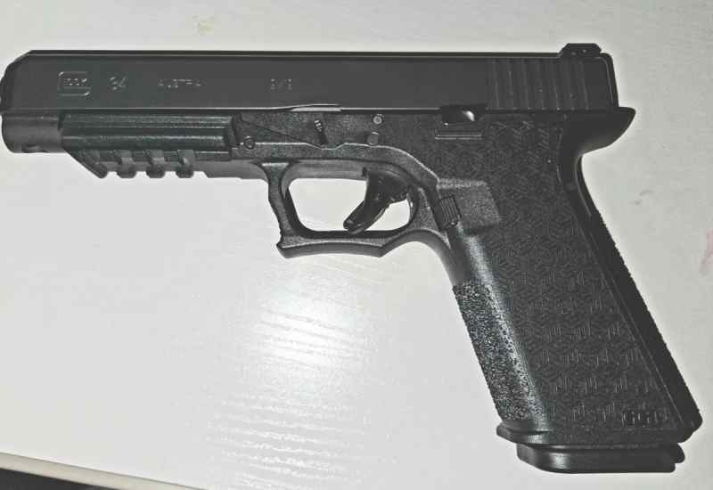 Glock 34 with Grey Ghost lower