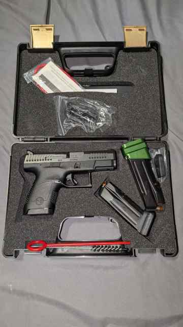 CZ p10s