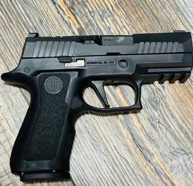 Sig Sauer P320 X Compact 9mm New