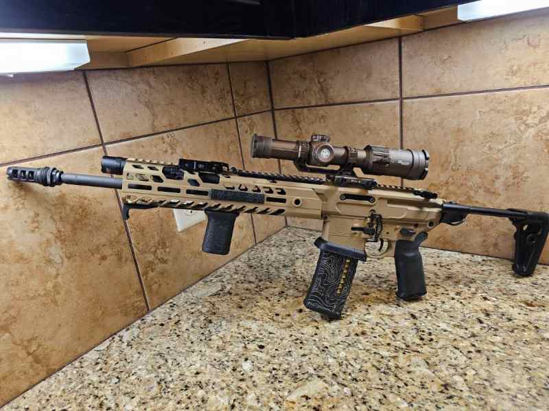 Sig Sauer MCX Virtus rifle with Sig Tango