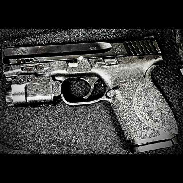 M&amp;P 2.0 Compact 9mm