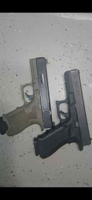 Wtt glock 22 gen and G19 dagger for???