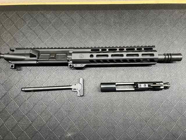 AR15 5.56 10.5&quot; Complete Upper - Like New