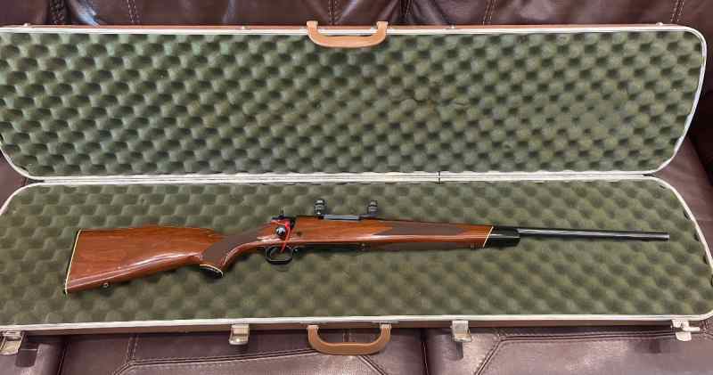 Winchester model 70 .270 win