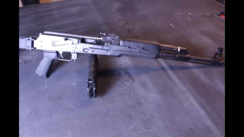 AK-47  M90 5.56 18.25