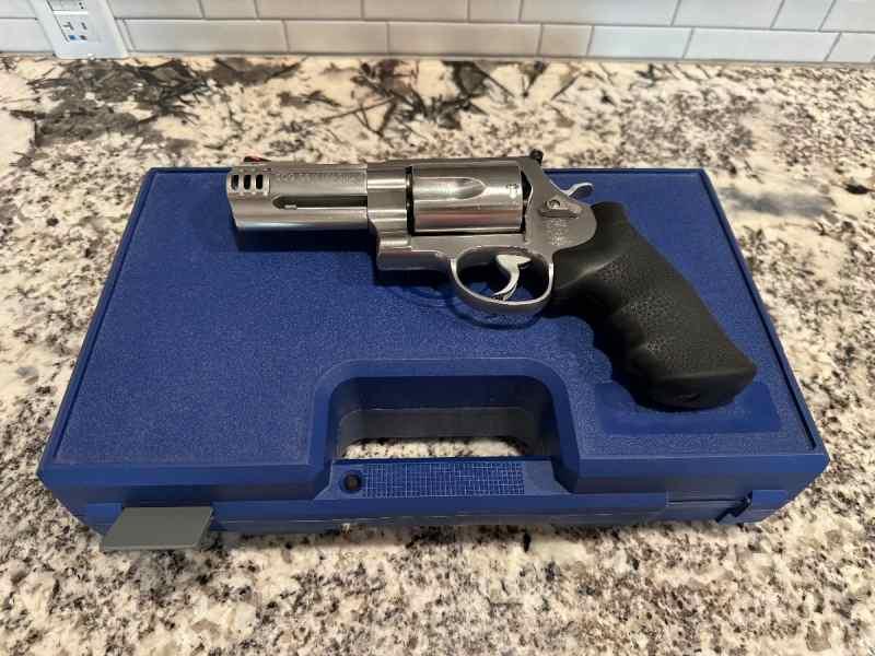 Smith &amp; Wesson 500 S&amp;W Revolver