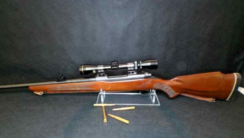 Winchester model 70 Featherweight 243 win rare 22”