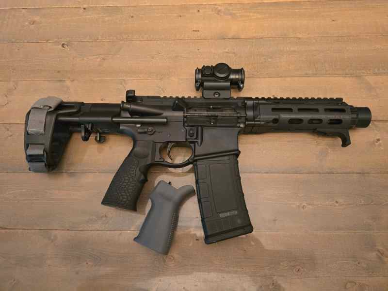 Daniel Defense PDW, 300blk,Like New, Brace , FSFT 