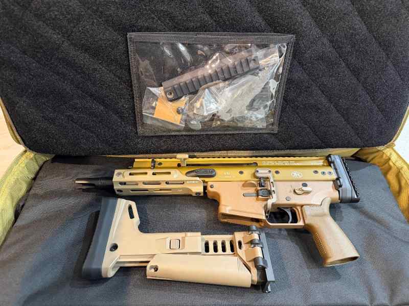 FN SCAR 15P 300BLK