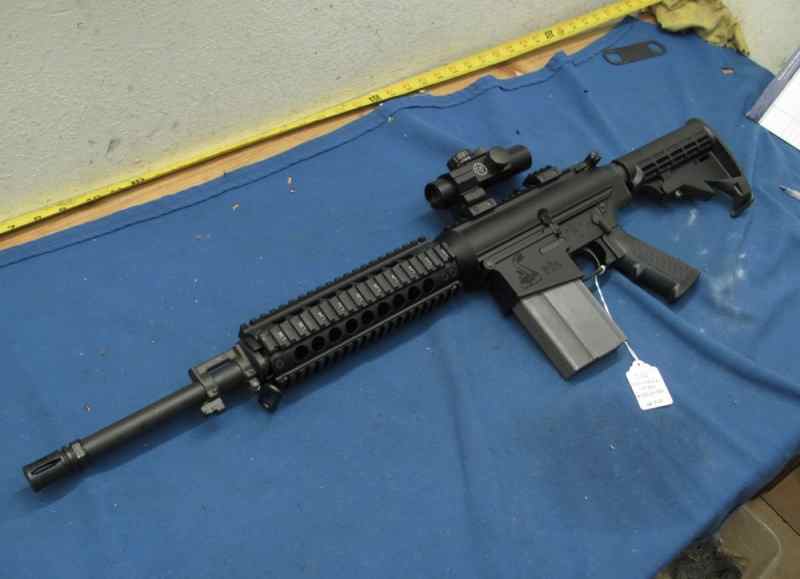 BUSHMASTER AR-10 308-7.62X51 LR308 16&quot; 