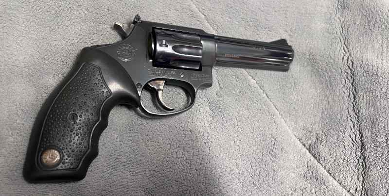 Taurus 94  22LR revolver