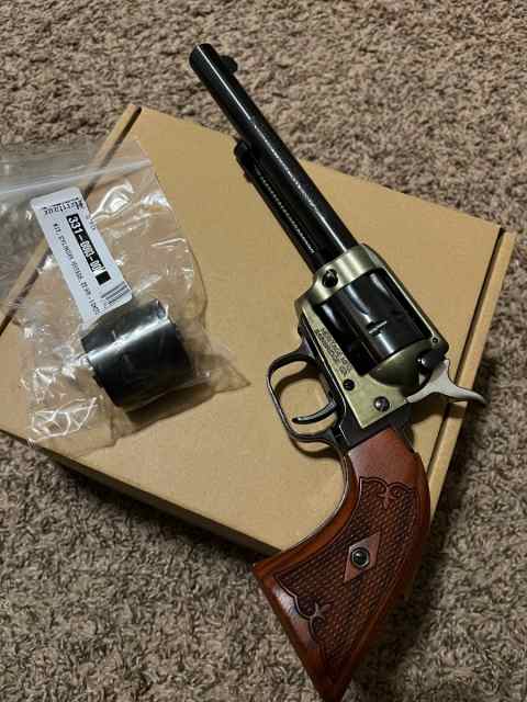 Heritage 9 shot Rough Rider