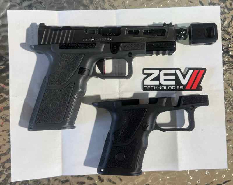 Zev Prizefighter w/extras