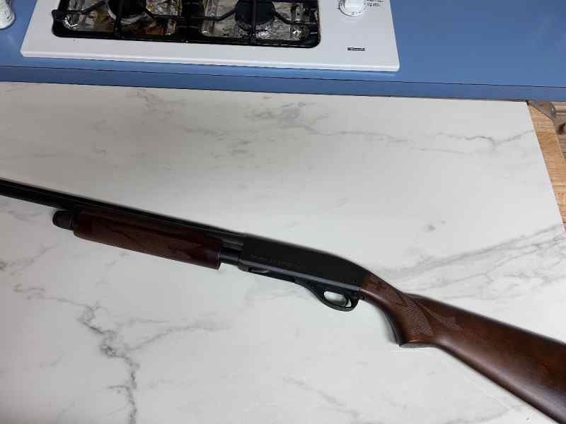 Remington 870 Express Magnum 20 Guage 