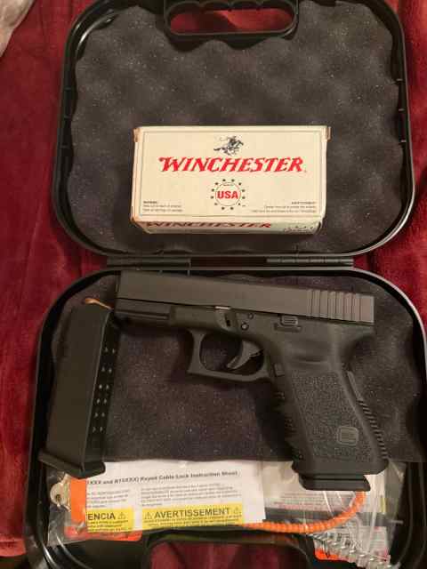 Glock 19 