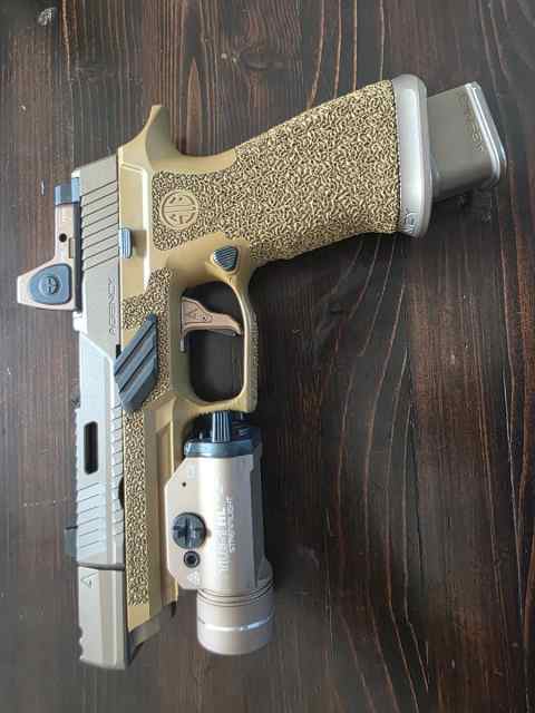 Agency Arm Sig P320 9mm w/trijicon rmr