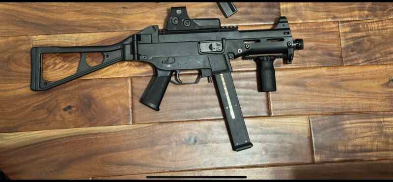 HK UMP45 Clone