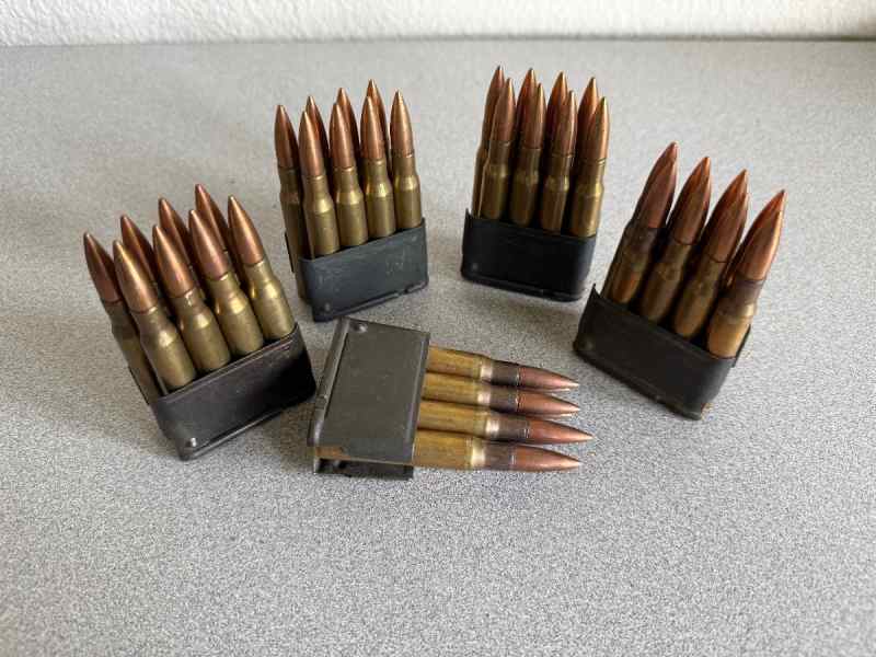  M1 Garand En Bloc Clips w/8 .30-06 Round