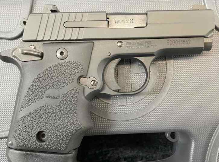 USED Sig Sauer P938 in 9mm and 1-7 Rnd Mag!!