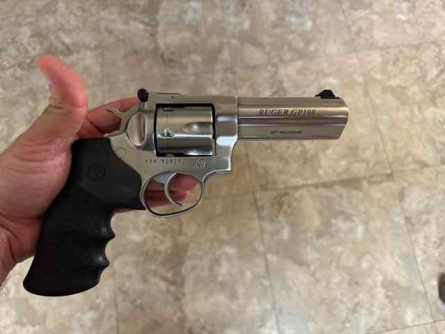 Ruger GP100 6 shot