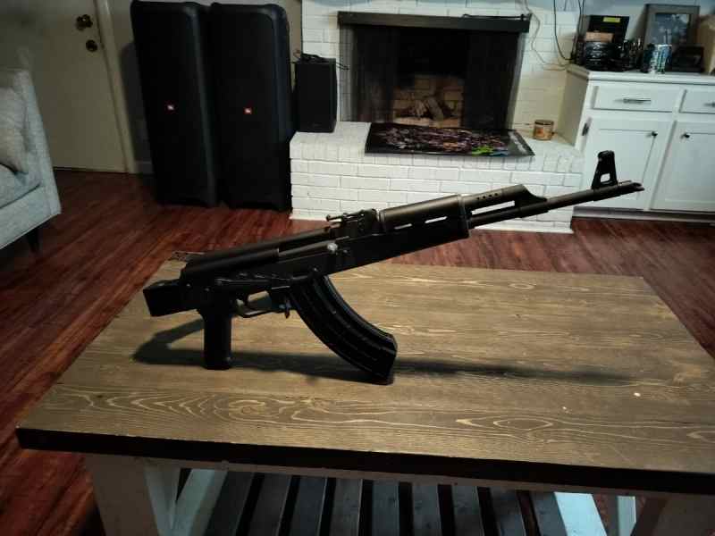 AK 47 
