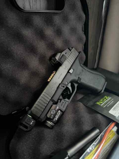 Glock 45 MOS w/ Extras