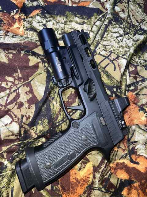 Sig AXG Pro 9mm