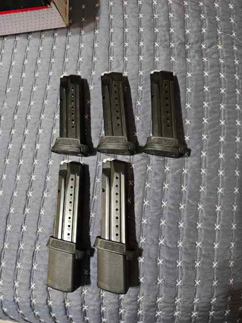 New Smith Wesson 9mm M&amp;P 17rd and 23rd magazines 