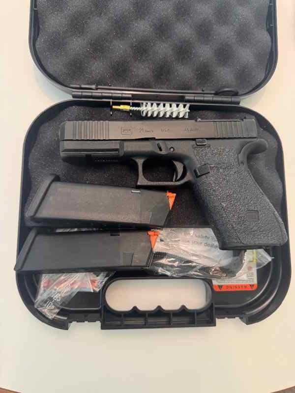 Glock 21 Gen 5 - Loaded