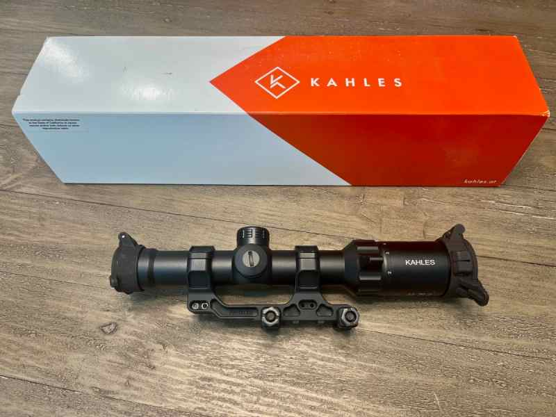 Kahles K6i 1-6x - 3GR Reticle - Badger Mount