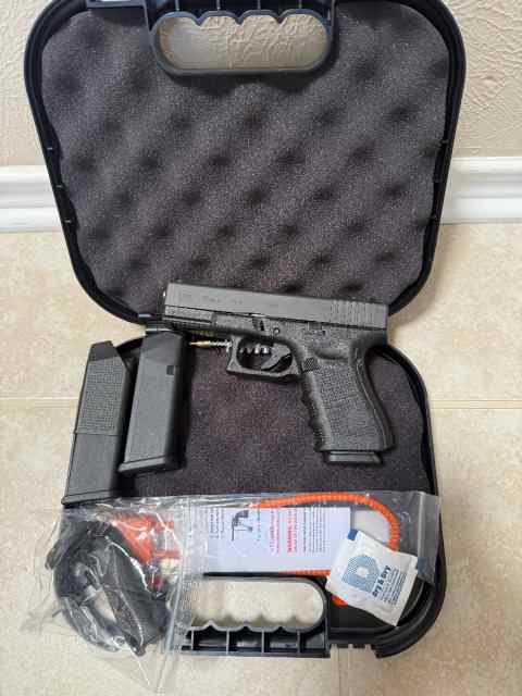 Glock 19 Gen 4 NEW