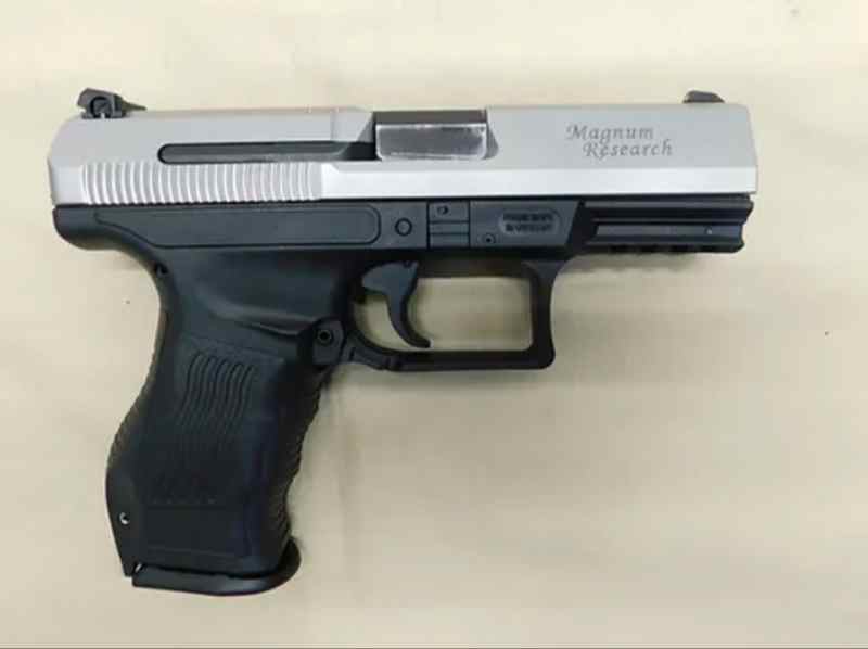 Magnum research  mr9