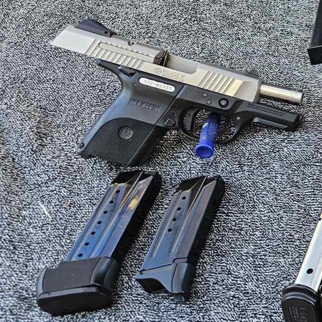 Ruger SR9c 9mm