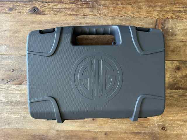 SIG SAUER GTO COMBAT 9MM UNFIRED/NEW CONDITION
