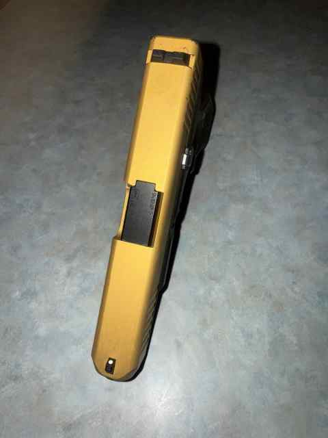 Glock 19 Gen 5 Gold slide