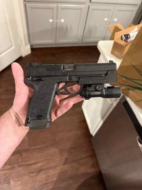 HK USP 9 Expert Match