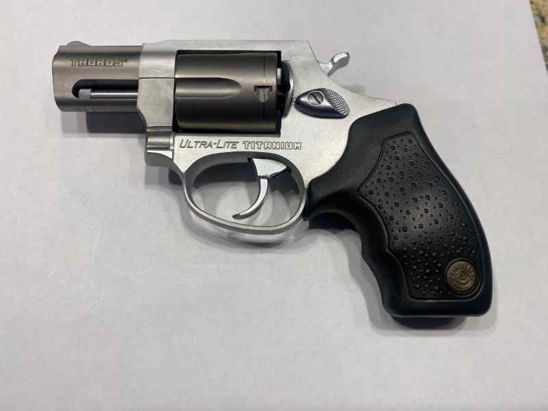 Taurus Model 85 Ultra-Lite Titanium 38 Special Rev